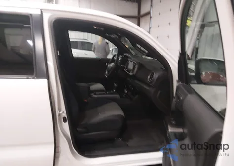 2021 Toyota Tacoma Trd Off-Road z USA, uszkodzony, nr VIN 3TMAZ5CN0MM146304